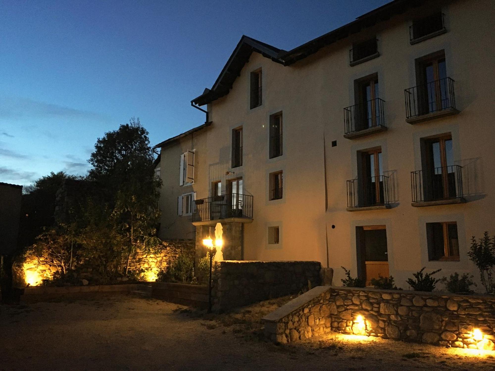 Domaine Agricole Cotze / Casa Rural Enveitg ภายนอก รูปภาพ
