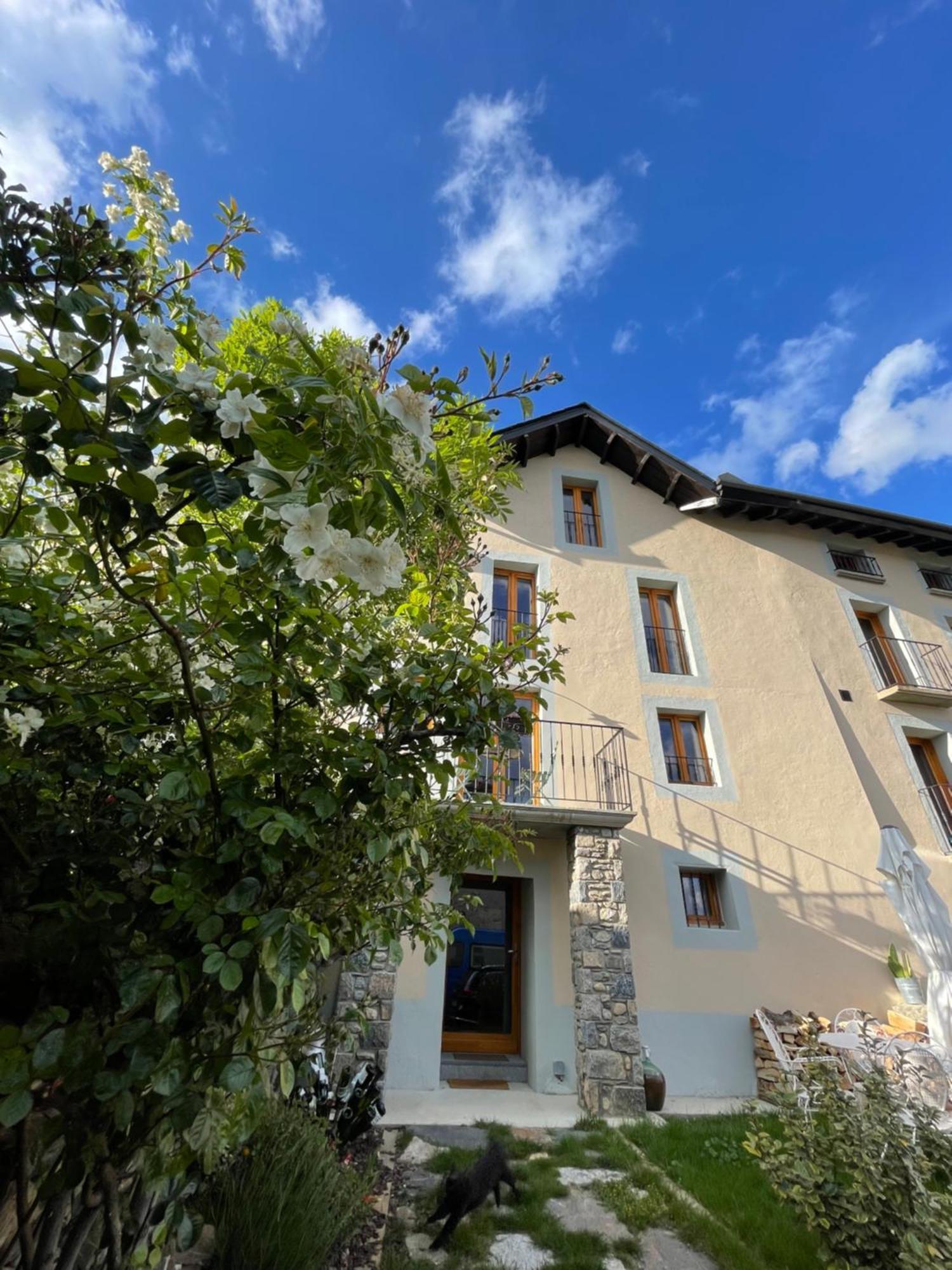 Domaine Agricole Cotze / Casa Rural Enveitg ภายนอก รูปภาพ